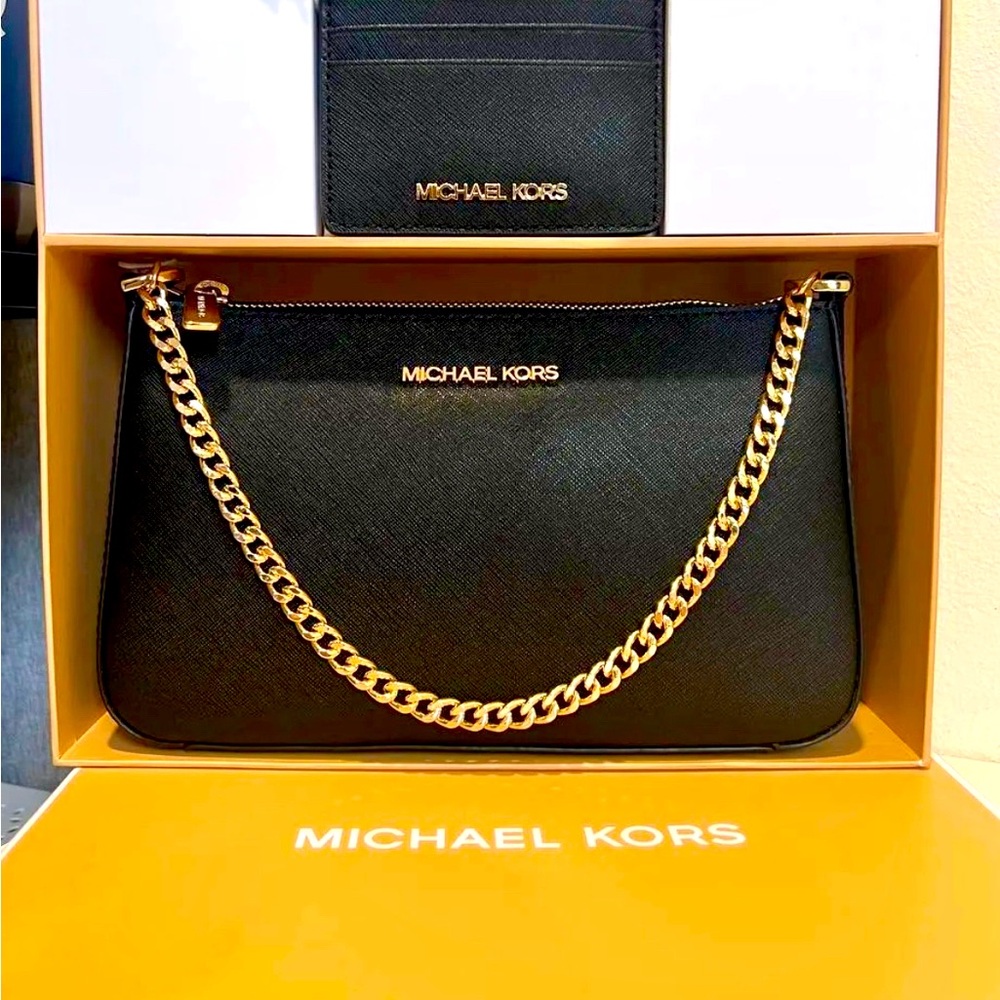 SOLD NWT Michael Kors Giftable Boxed Set Jet Set Travel Pochette Chain Crossbody